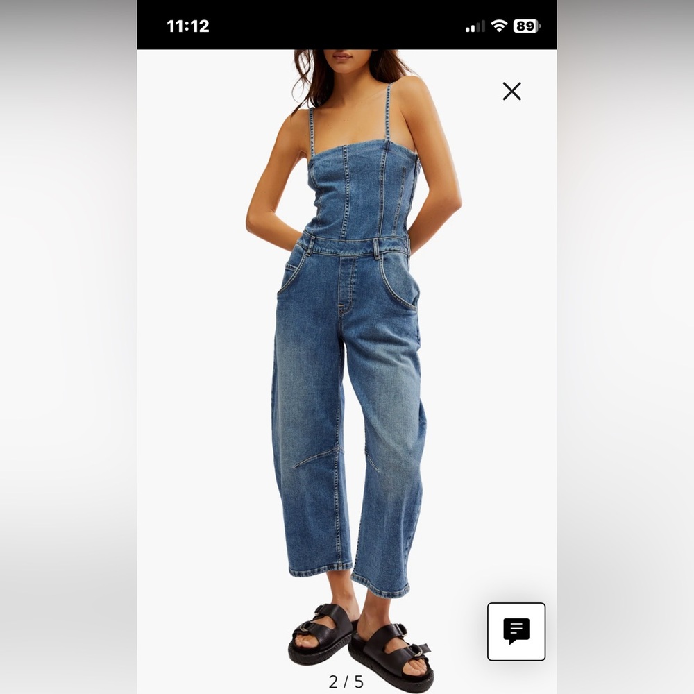 Je Suis Pret Barrel Leg Jumpsuit
BRAND NEW*** Never worn